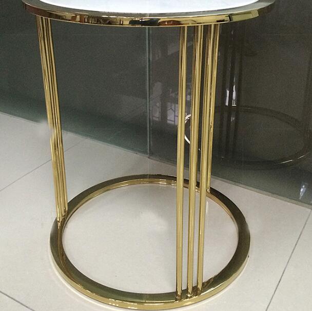ホテルの寝室のための真鍮/金のガラス居間のコーヒー テーブルの装飾 1